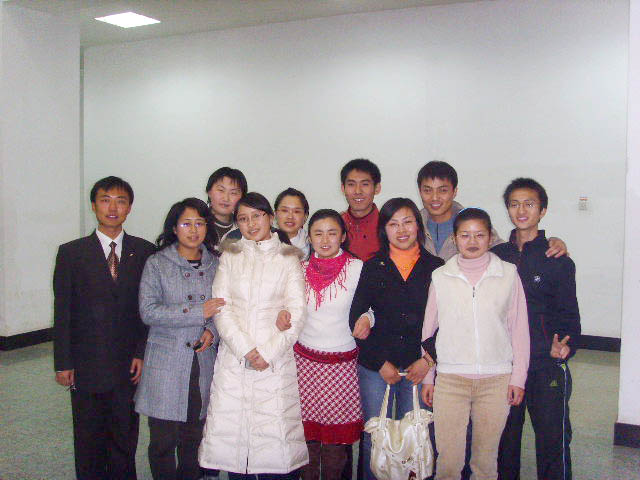 国学晨读社部分成员合影（2007冬季）