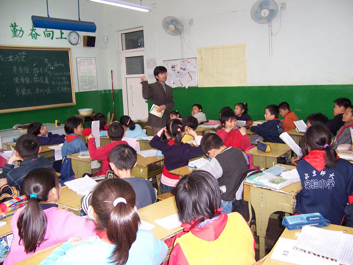 2005年春季张宇胜北师大附小授课照片70